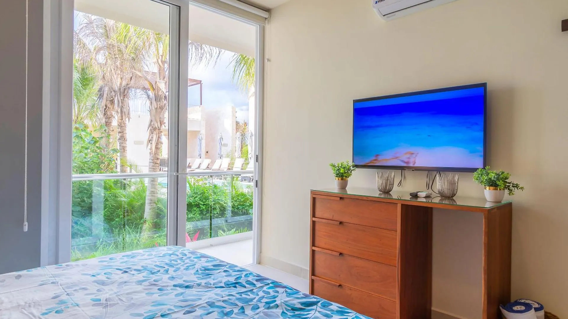 Apartment Santamar By Tao Beach Condos With Pool & Walk To Ocean Akumal Mexico