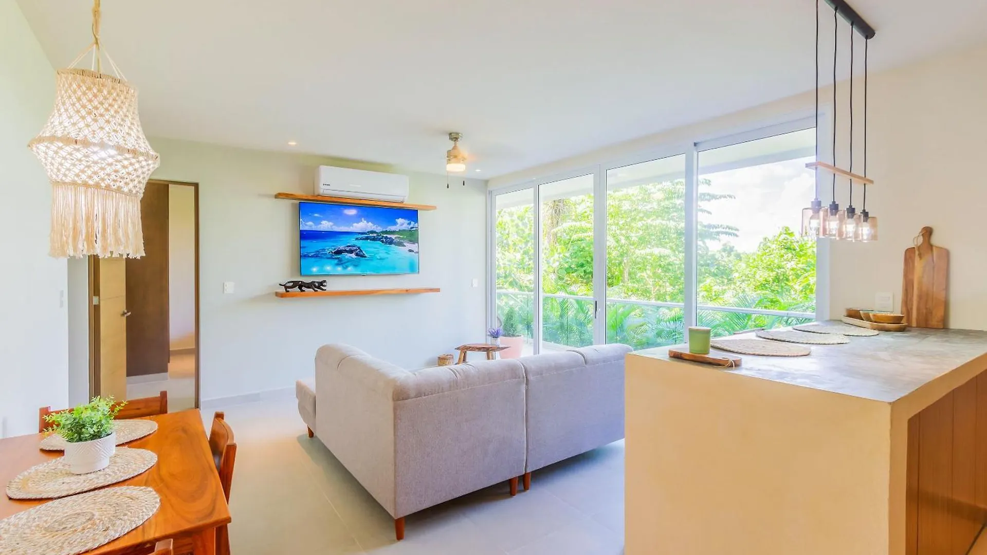 Santamar By Tao Beach Condos With Pool & Walk To Ocean アクマル アパート