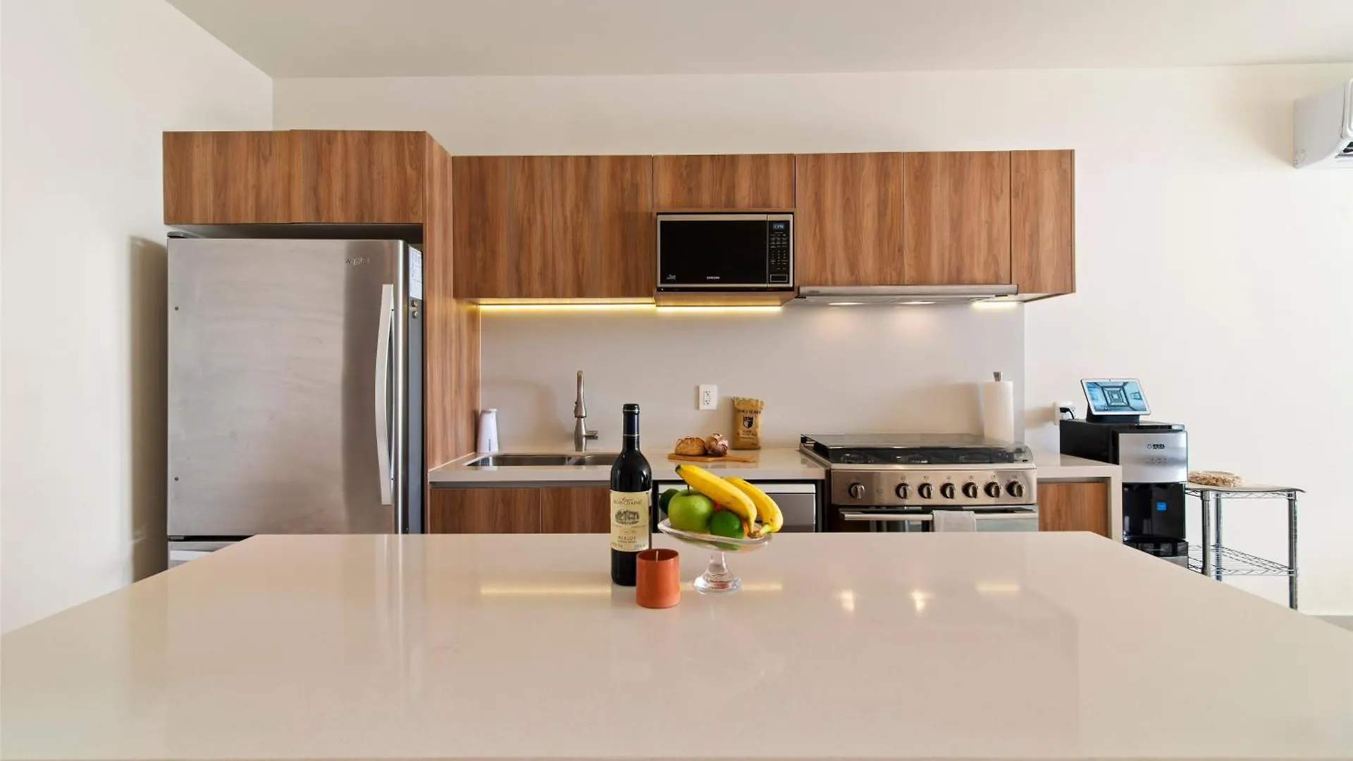 Santamar By Tao Beach Condos With Pool & Walk To Ocean アクマル 0*,  メキシコ