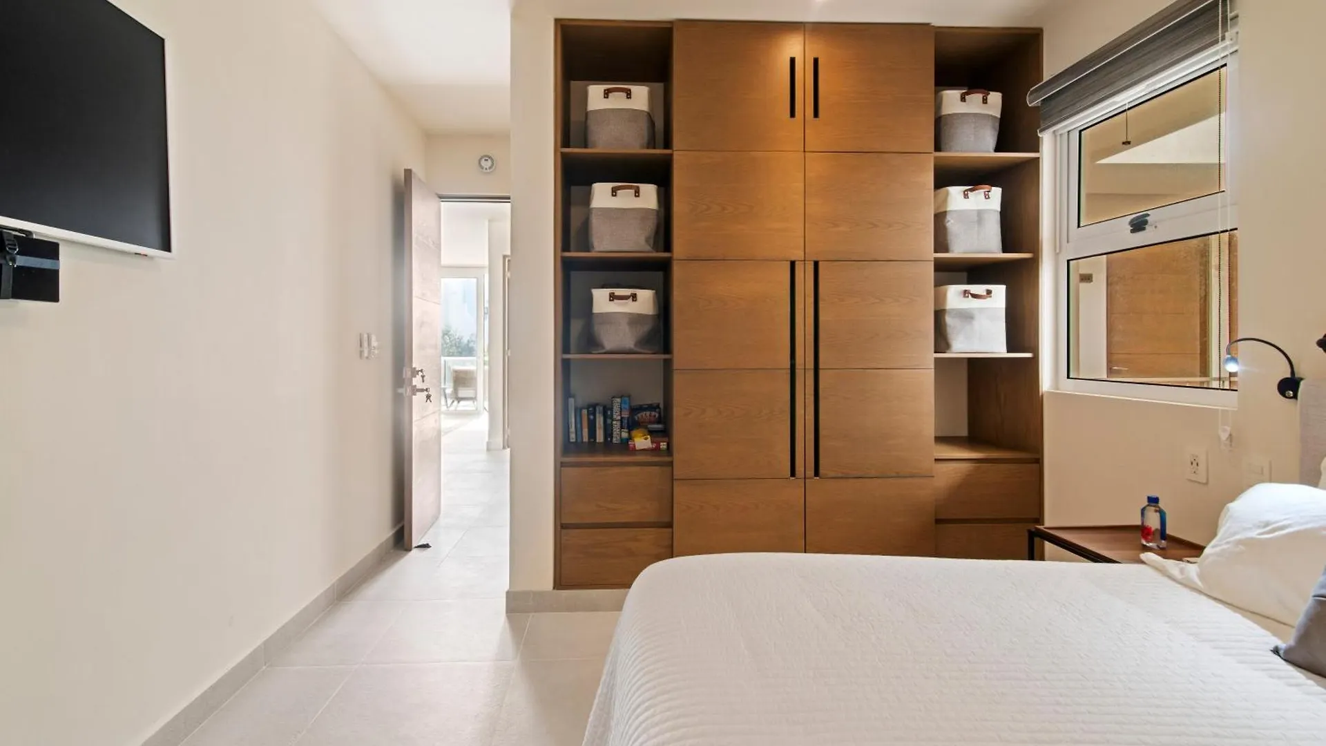 Santamar By Tao Beach Condos With Pool & Walk To Ocean アクマル